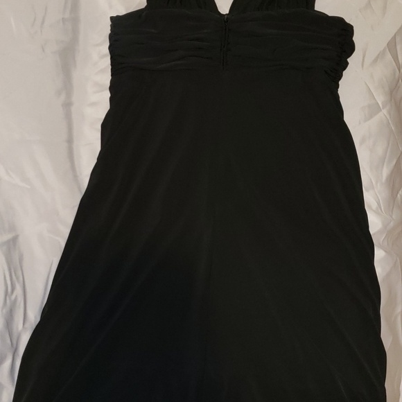 Express Women's Sleeveless Stretchy Dress. Medium. - Picture 3 of 4